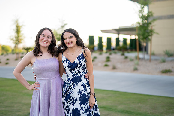 169-Prom-2025-2056