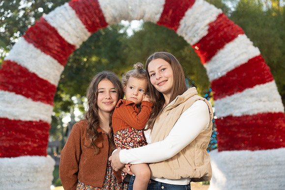 AronsonFamily2024-28-74103777