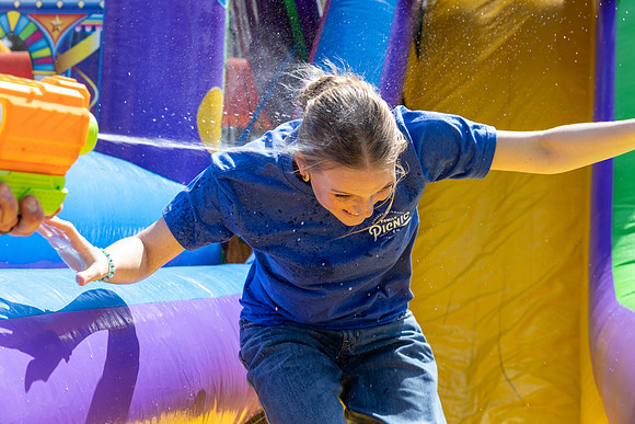 297-SLC-FamilyPicnic2025-3543