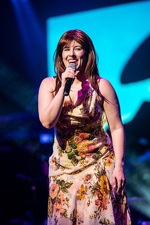 099-country show-205938