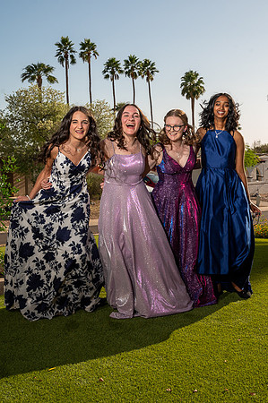 33-Prom-2025-phone-6852