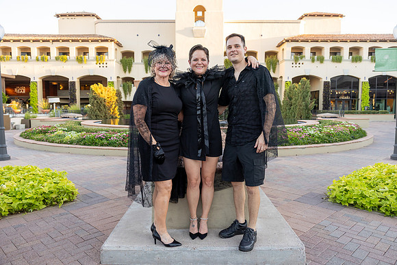 26-Nicole's40th-9425
