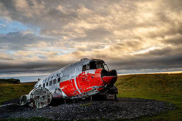 DC-3 remains at Eyvindarholt