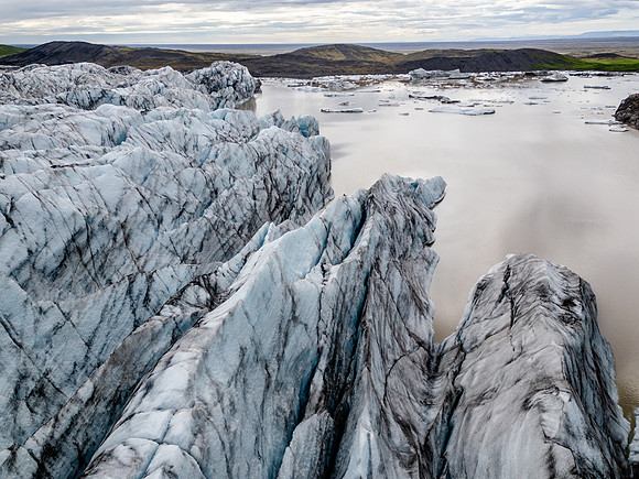 Svinafellsjokull Glacier