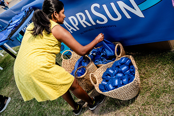 130-CapriSun-74103234