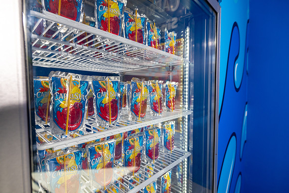256-CapriSun-58248