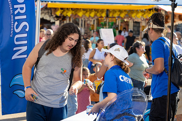 406-CapriSun-68820