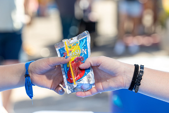 413-CapriSun-68832