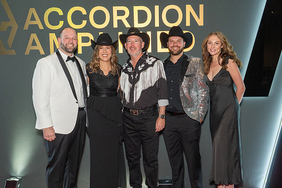 584-Accordion-08573