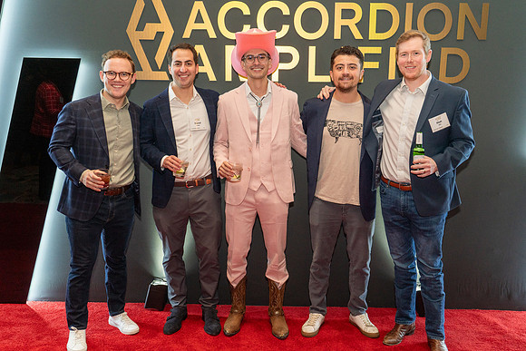 635-Accordion-08641