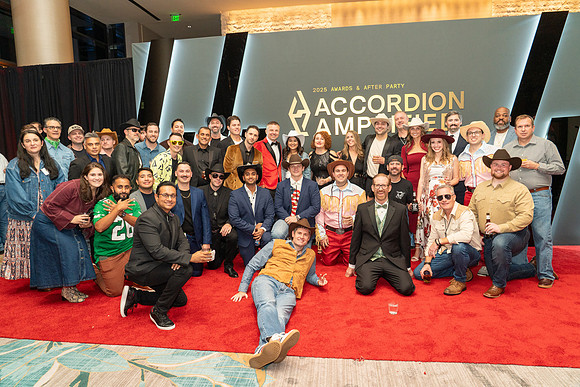640-Accordion-08645