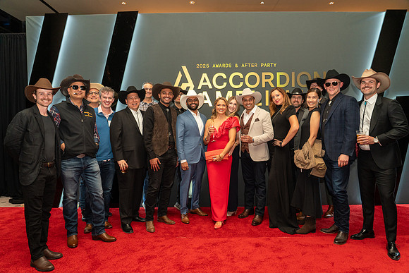657-Accordion-08673