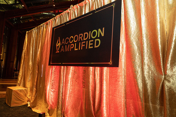709-Accordion-08730