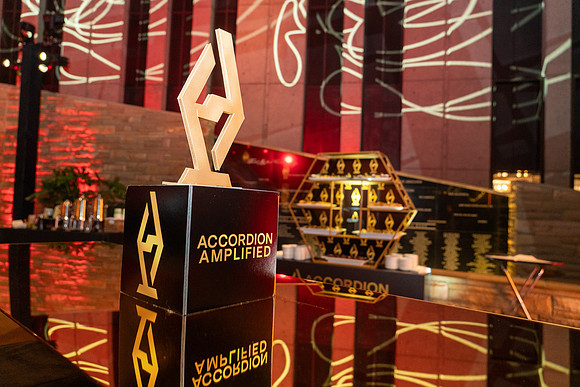 750-Accordion-08772