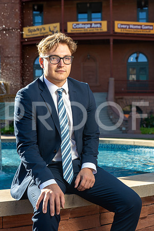 12-Gavin-74105510