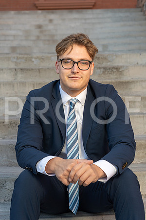 26-Gavin-74105536