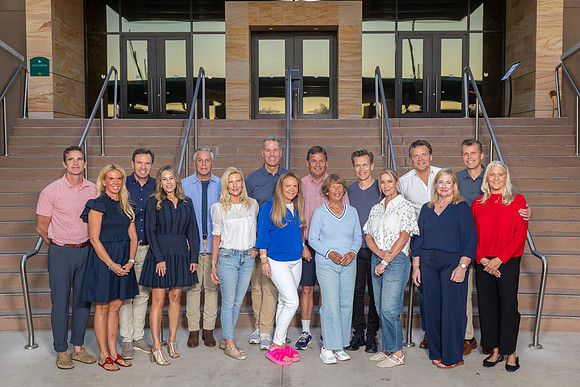 38-HuntsmanFamilyNov2025-9248