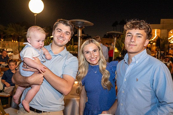 177-HuntsmanFamilyNov2025-2759