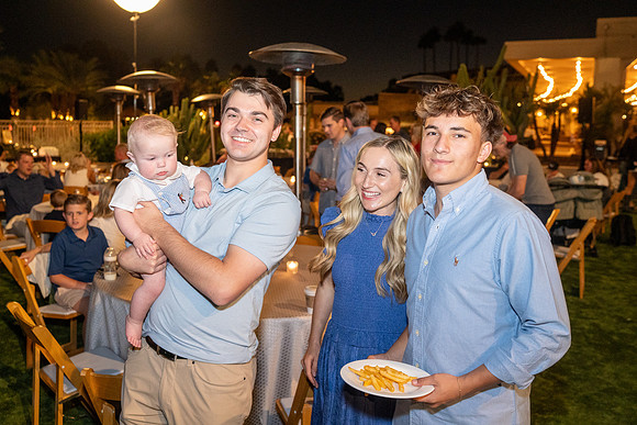 178-HuntsmanFamilyNov2025-2760