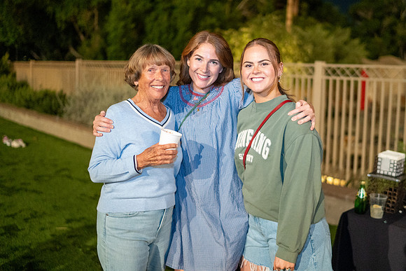 360-HuntsmanFamilyNov2025-3097