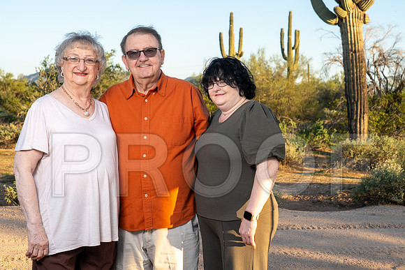 6-StewartFamily-74200598