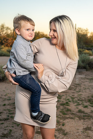 57-StewartFamily-74200845