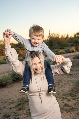 60-StewartFamily-74200857
