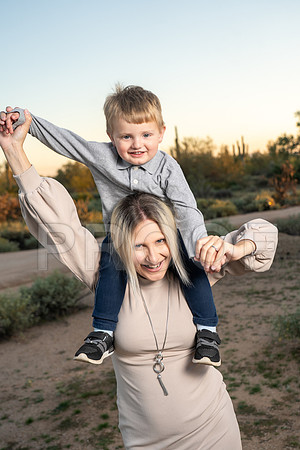 61-StewartFamily-74200858