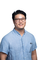 andrew lee-74100240