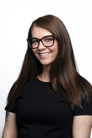 tara domres-74100120