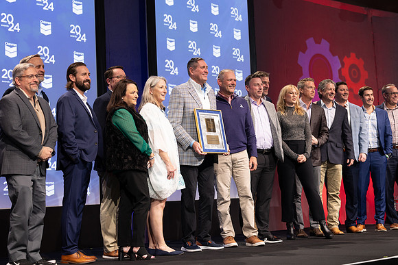 276-Chevron2024-Awards-63520