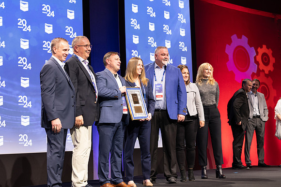 296-Chevron2024-Awards-63537