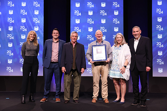 32-Chevron2024-Awards-9581