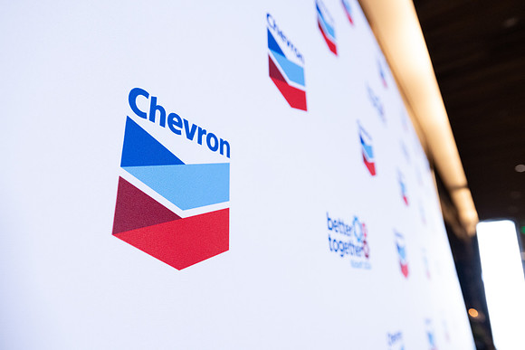 3-Chevron2024-Step&Repeat-53297