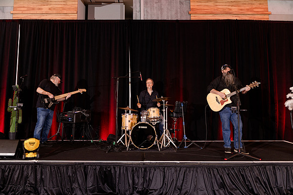 SpringWorks_AwardsDinner_D2-8316