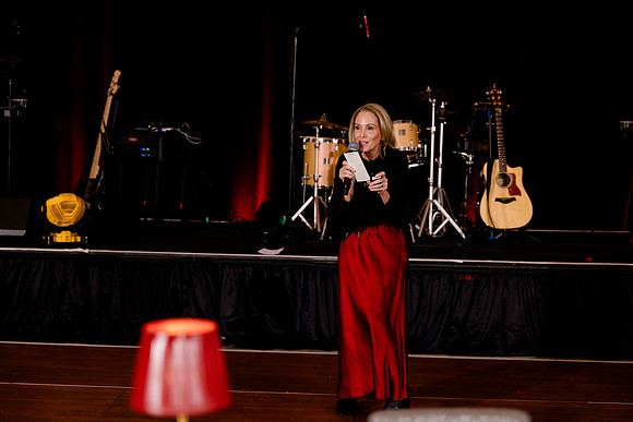 SpringWorks_AwardsDinner_D2-8490