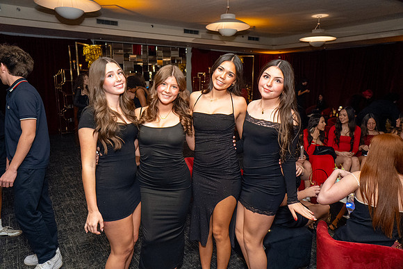 311-SmithSweet16-74102912