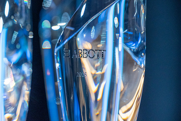 9-Abbott-68633