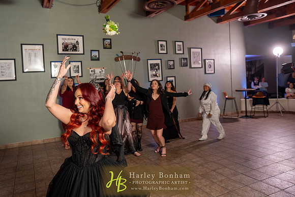 91-HarleyBonham.com-74100192