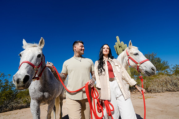 224-Christian&CarlyEngagement-74202100