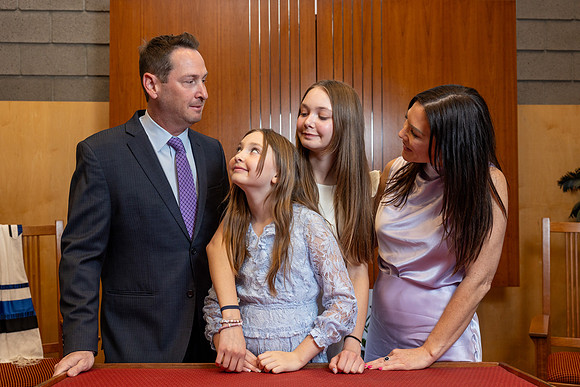 91-LucyMitzvah-Ceremony-7562