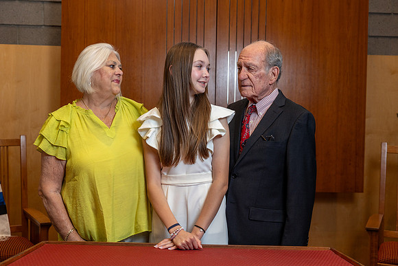 95-LucyMitzvah-Ceremony-7573