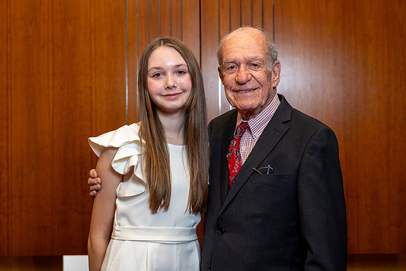 86-LucyMitzvah-Ceremony-7548
