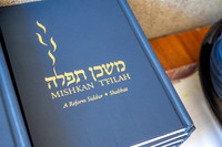 6-LucyMitzvah-Ceremony-4372