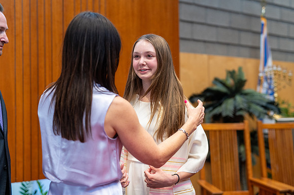 81-LucyMitzvah-Ceremony-4461