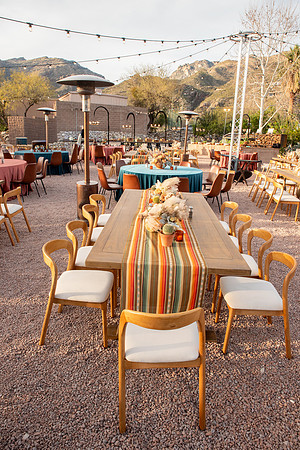 20-LoewsDecorFeb24-5257