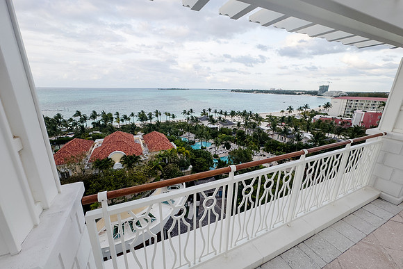 084-Bahamas-2410