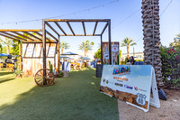 6-HomeDepot-Reception-6117