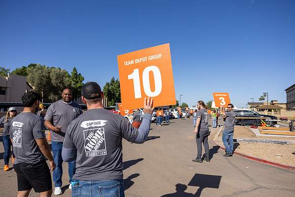49-HomeDepot-USVets-20050