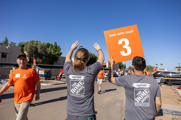 52-HomeDepot-USVets-20055